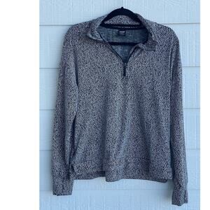 AVIA Women's fleece lined black/white patterned 3/4 zip pullover Lg